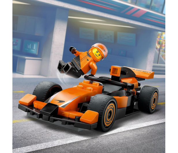 LEGO City 60442 F1® Kierowca i bolid McLaren - 1298082 - zdjęcie 3